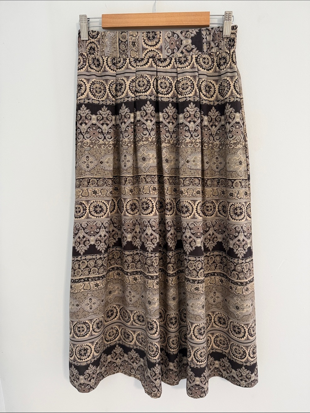 Norton McNaughton Beige and Dark Brown Patterned Maxi Skirt SZ8